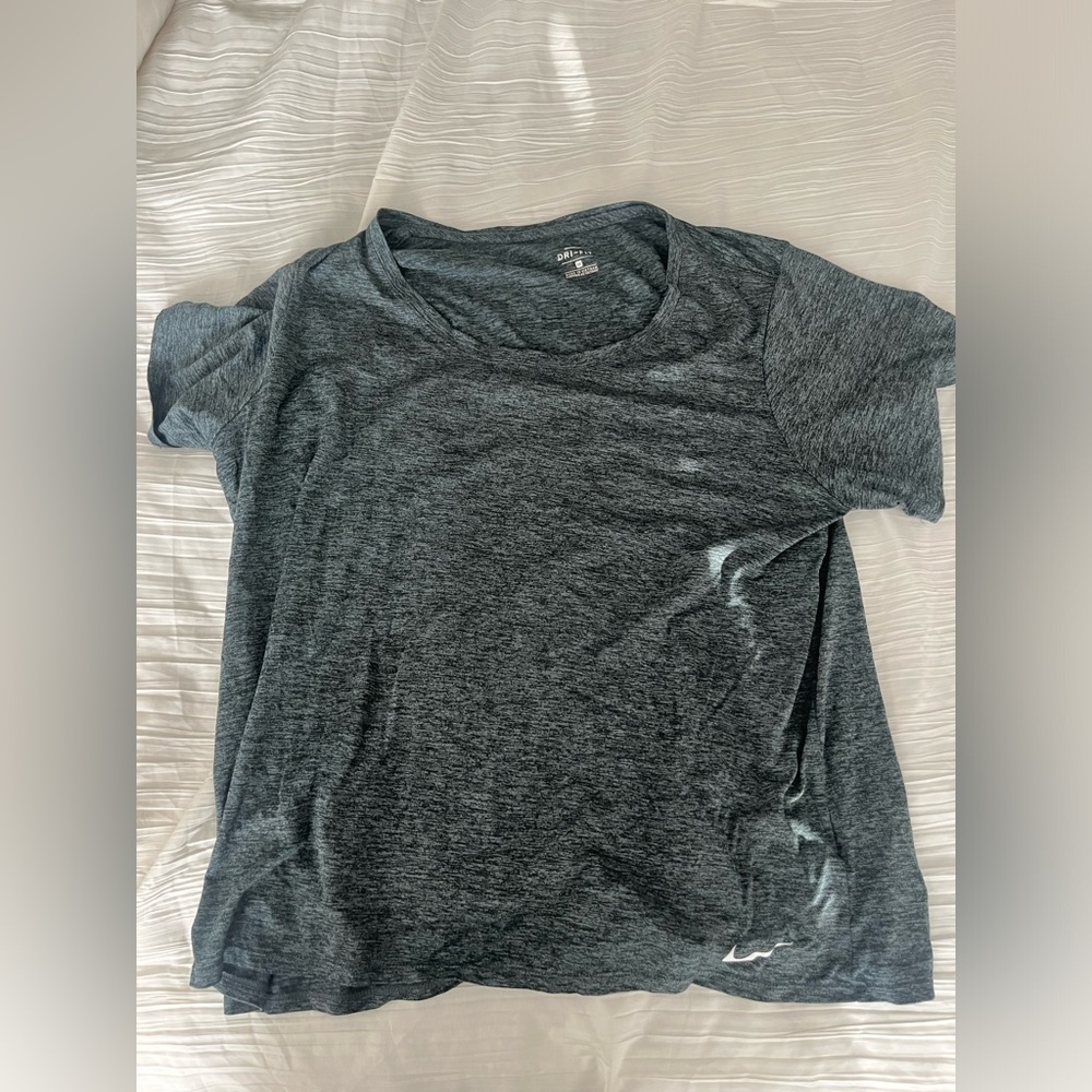 Nike workout top
